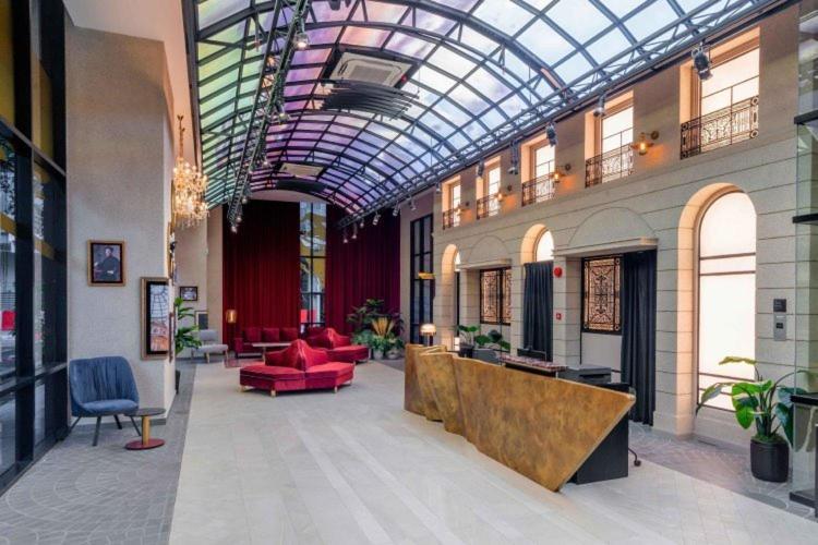 Scarletz Suites Klcc By Luxe Suites Kuala Lumpur Esterno foto